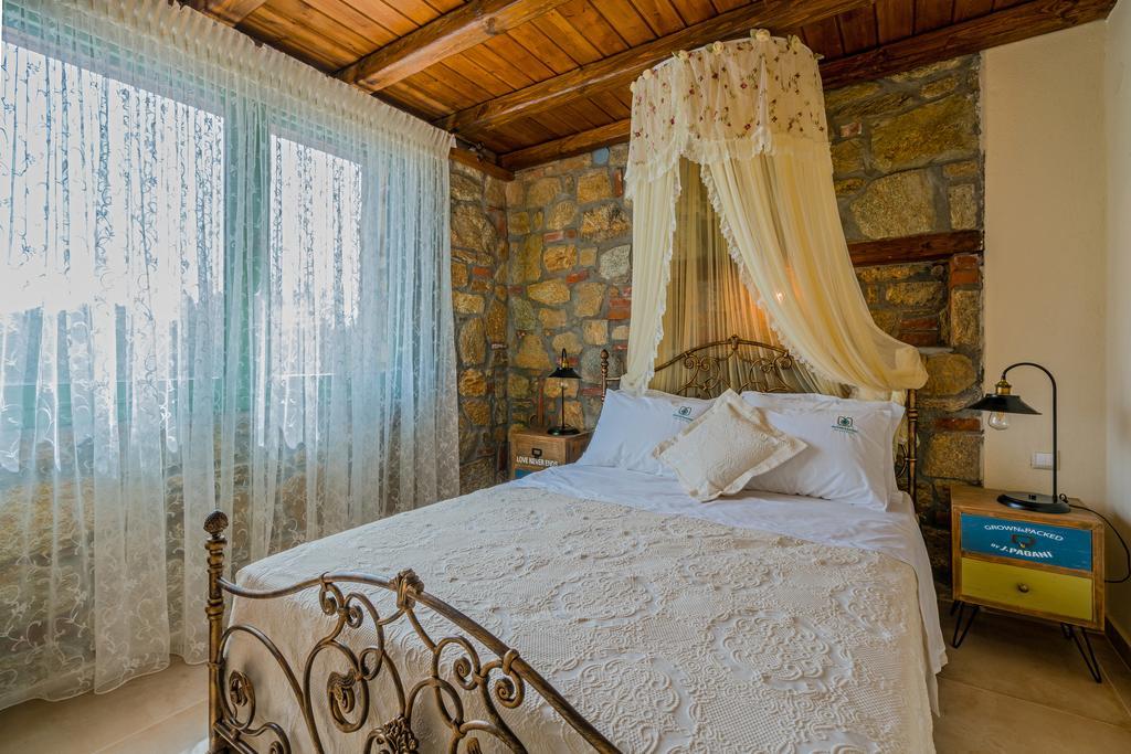 Mediterraneo Luxury Suites Halkidiki Vourvourou Luaran gambar